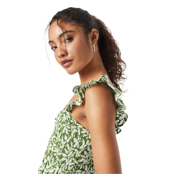 ⸻
🌿 Abercrombie & Fitch Green Leaf Print Petite MIDI Dress - XS 🌿 - Picture 3 of 16